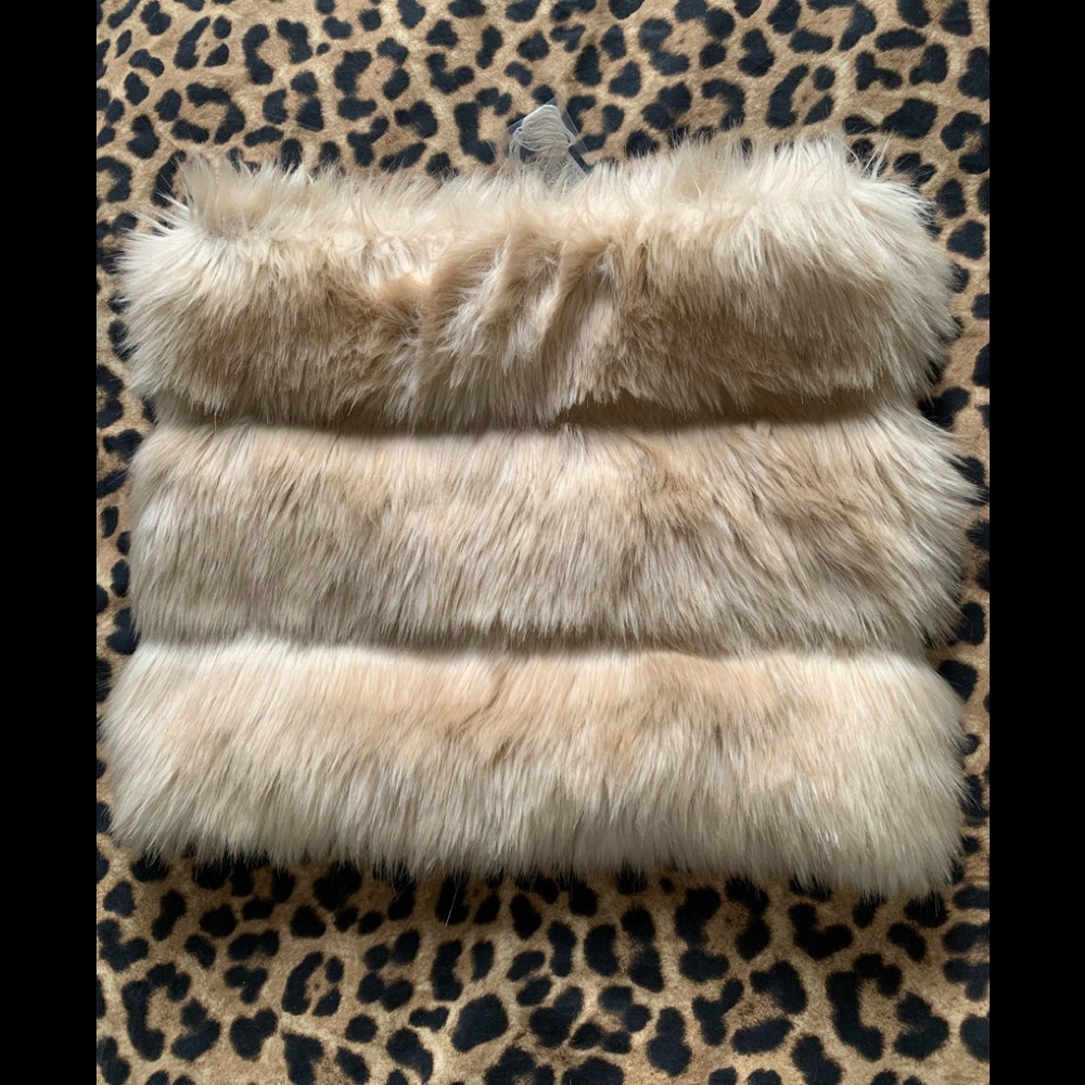 Club Monaco Faux Fur Snood Scarf